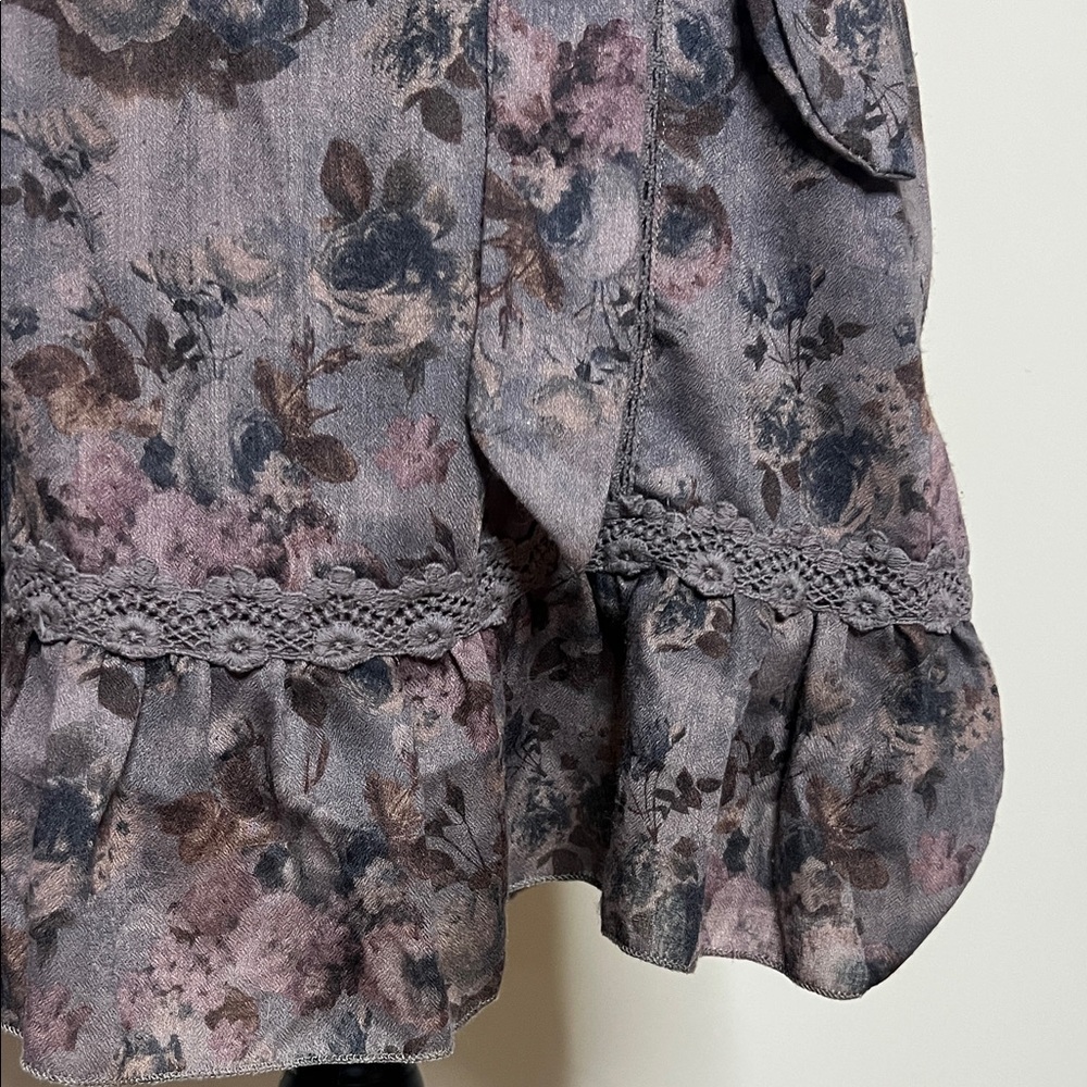 Forever 21 Floral Belted Mini Dress - Gray and Pink - Picture 8 of 15
